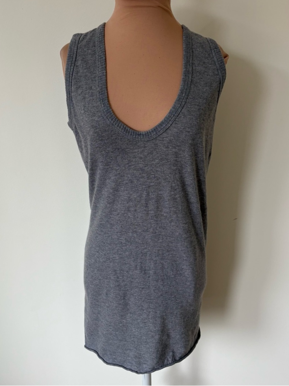Enza Costa Essential Sleeveless U Neck Cashmere Cotton Gray Tank Top EUC Size L